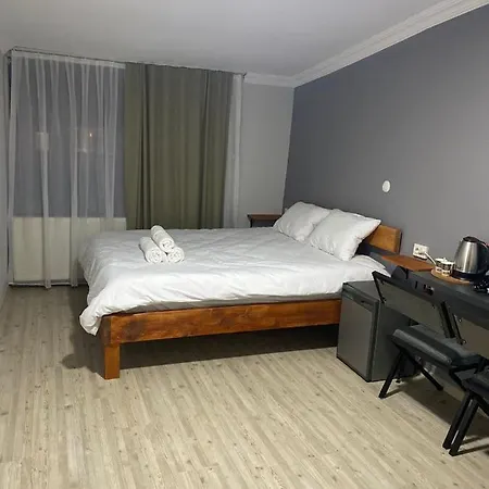 Convenient And Furnished Flat In Bayrakli Apartment Izmir