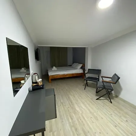 Convenient And Furnished Flat In Bayrakli Apartment